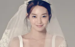 "Hồ ly" Shin Min Ah khoe vẻ đẹp không tì vết